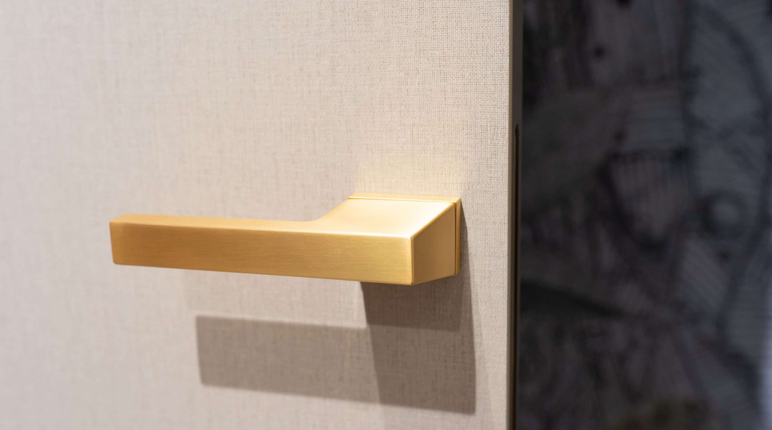 Intiri drzwi ukryte smartwall concealed doors