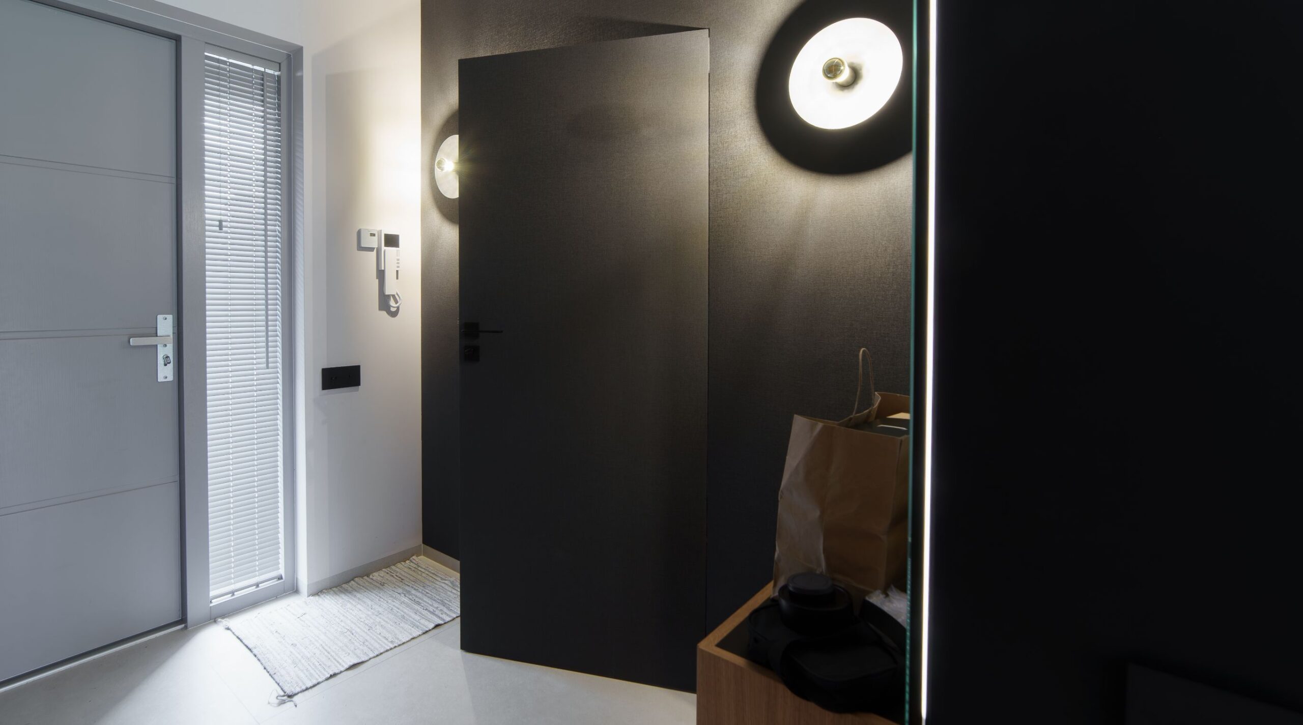 Intiri drzwi ukryte smartwall concealed doors